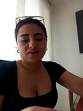 solandrea online show from 11, 11, 2025