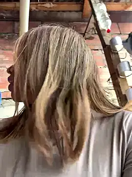 AriVelvet online show from 14, 1, 2026