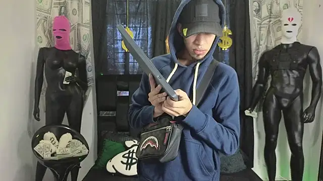 Latin Duo13 online show from 28, 11, 2025