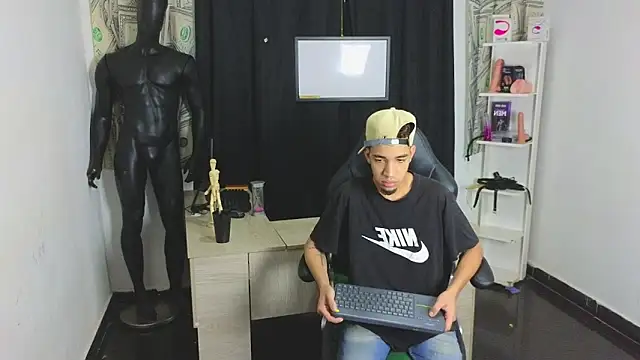 Latin Duo13 online show from 10, 2, 2026