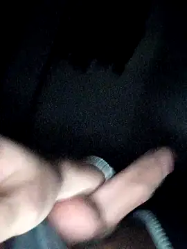 Fa7l1995 online show from 7, 11, 2025