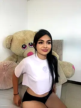 little emiily  online show from 28, 10, 2025