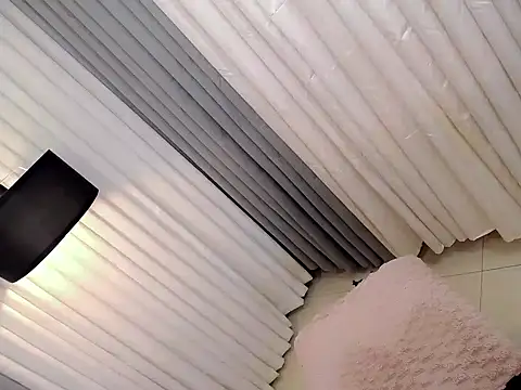 Xhugejerkingtrans online show from 14, 11, 2025