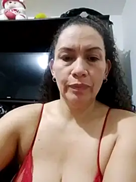 Snapshot of Adelgey-Michell chatting on 10, 11, 2025 Adelgey-Michell online show from 10, 11, 2025