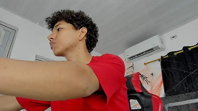 Maximiliano Khalil online show from 2, 11, 2025