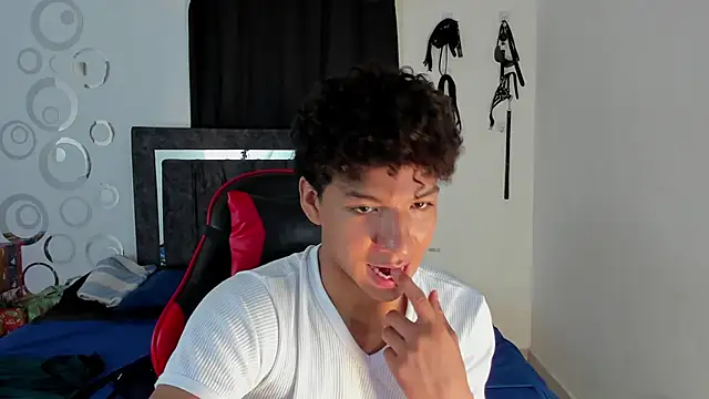 Maximiliano Khalil online show from 5, 1, 2026