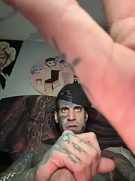 Snapshot of Dyskizly chatting on 15, 11, 2025 Dyskizly online show from 15, 11, 2025