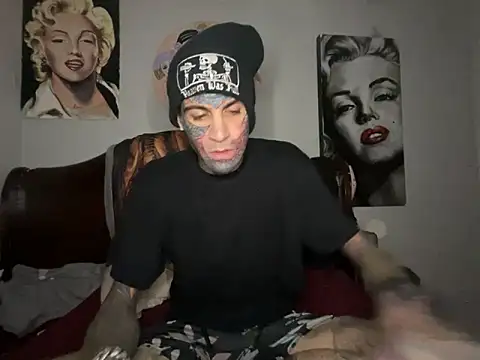 Snapshot of Dyskizly chatting on 28, 11, 2025 Dyskizly online show from 28, 11, 2025