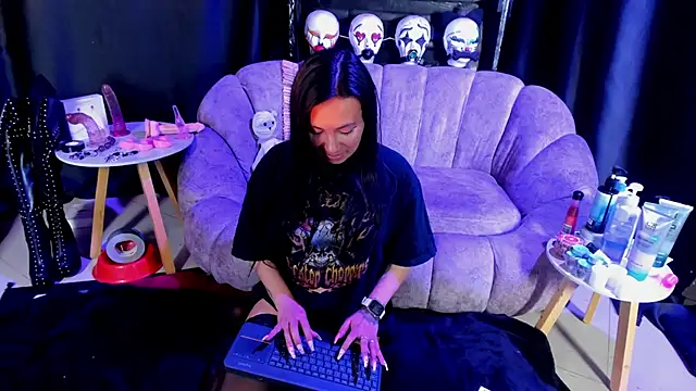 DalilaMoonstone online show from 17, 11, 2025