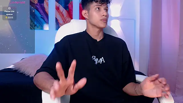 KamiSuarez online show from 17, 3, 2026