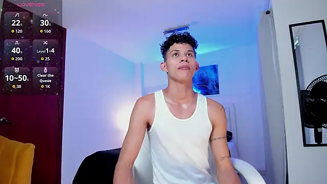 KamiSuarez online show from 10, 3, 2026