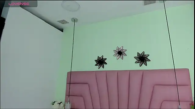 Kim Luna1 online show from 22, 4, 2026