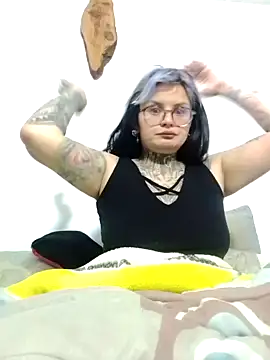 Shadow Secret online show from 1, 12, 2025