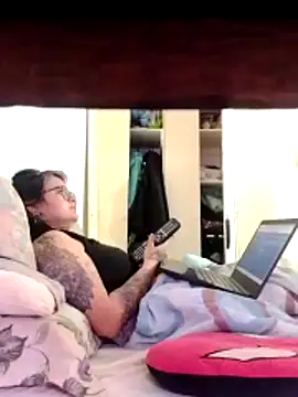 Shadow Secret online show from 19, 11, 2025