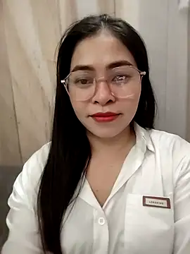 Bamboo-niee123 online show from 5, 5, 2026