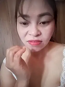 Bamboo-niee123 online show from 1, 12, 2025