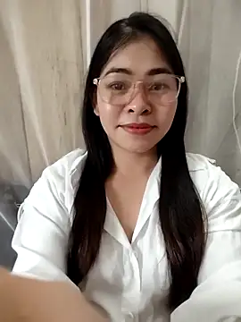 Bamboo-niee123 online show from 28, 2, 2026