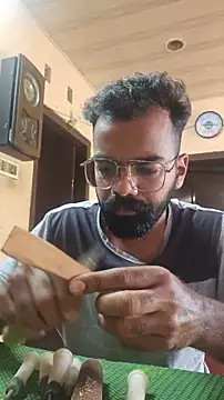 Snapshot of nithinrr chatting on 28, 11, 2025 nithinrr online show from 28, 11, 2025