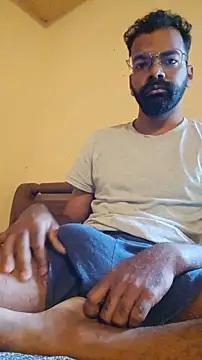 Snapshot of nithinrr chatting on 12, 11, 2025 nithinrr online show from 12, 11, 2025