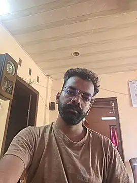 Snapshot of nithinrr chatting on 29, 10, 2025 nithinrr online show from 29, 10, 2025