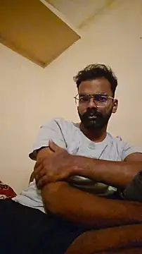 Snapshot of nithinrr chatting on 10, 11, 2025 nithinrr online show from 10, 11, 2025