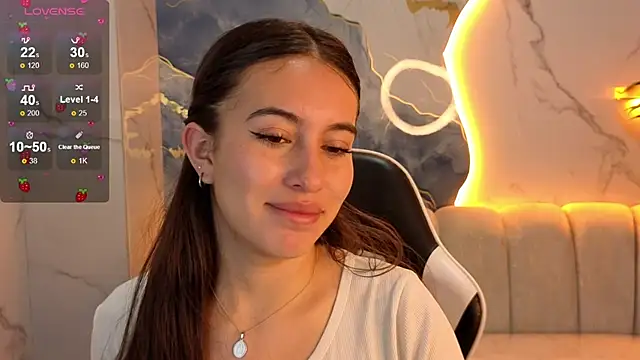 Nikka Tx online show from 4, 3, 2026