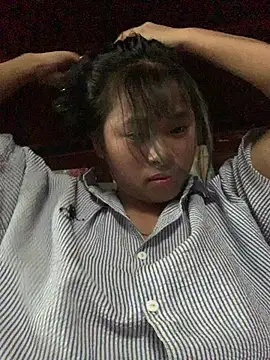 huttonmay358 online show from 10, 11, 2025