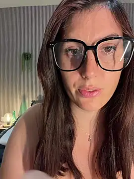 MysteryGirl   online show from 29, 5, 2026