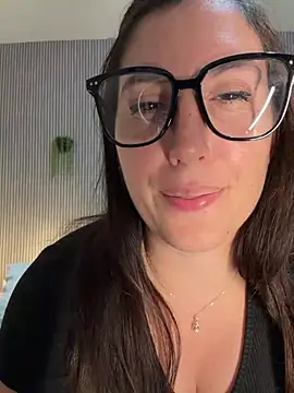 MysteryGirl   online show from 16, 6, 2026