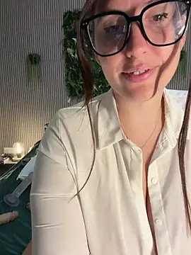 MysteryGirl   online show from 21, 5, 2026