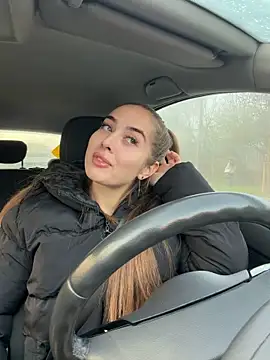 Natashaa15 online show from 2, 12, 2025