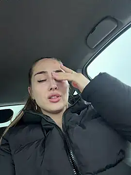 Natashaa15 online show from 4, 12, 2025