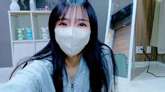 Mimi-Dreammood online show from 4, 12, 2025