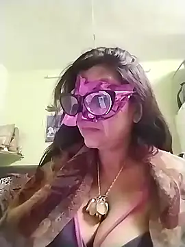 LOVE  RANI online show from 20, 12, 2025