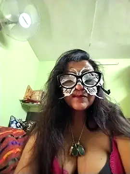 LOVE  RANI online show from 26, 11, 2025