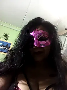 Snapshot of LOVE__RANI chatting on 9, 7, 2026 LOVE RANI online show from 9, 7, 2026