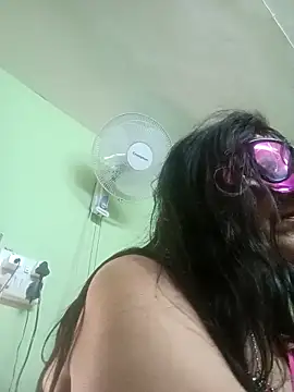 LOVE  RANI online show from 14, 12, 2025