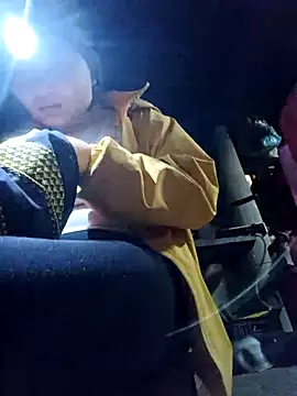 yoyo-mi online show from 11, 3, 2026