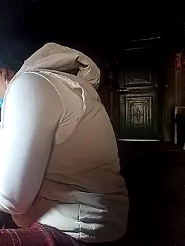 yoyo-mi online show from 6, 1, 2026