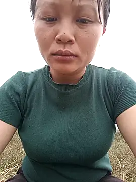 yoyo-mi online show from 7, 5, 2026