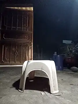 yoyo-mi online show from 7, 1, 2026