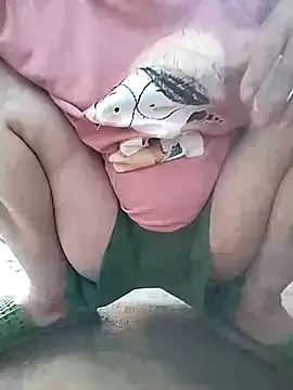 -Hazel-123 online show from 2, 12, 2025