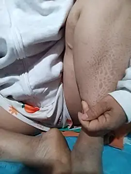 -Hazel-123 online show from 11, 1, 2026