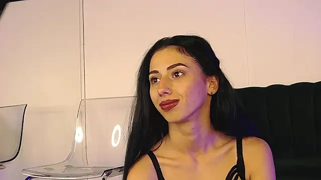 RebbeccaRay online show from 19, 11, 2025