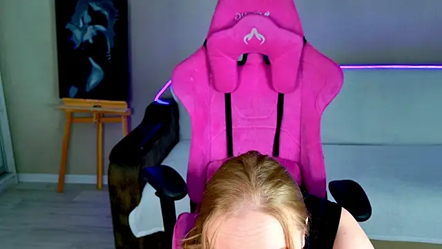 Snapshot of Shawty_Mia chatting on 6, 2, 2026 Shawty Mia online show from 6, 2, 2026