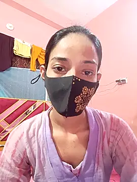 Green LaDY66 online show from 20, 4, 2026