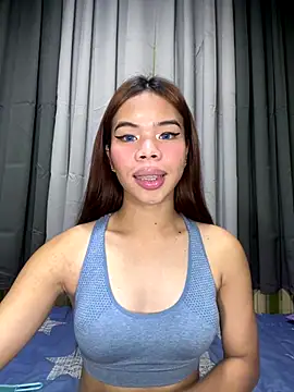 Snapshot of kierra_fox chatting on 16, 11, 2025 kierra fox online show from 16, 11, 2025