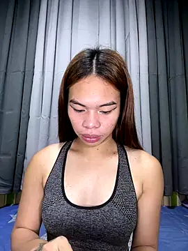 Snapshot of kierra_fox chatting on 15, 11, 2025 kierra fox online show from 15, 11, 2025