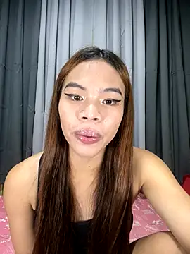 Snapshot of kierra_fox chatting on 30, 11, 2025 kierra fox online show from 30, 11, 2025