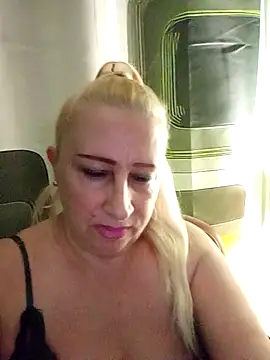 Esenia505 online show from 25, 11, 2025